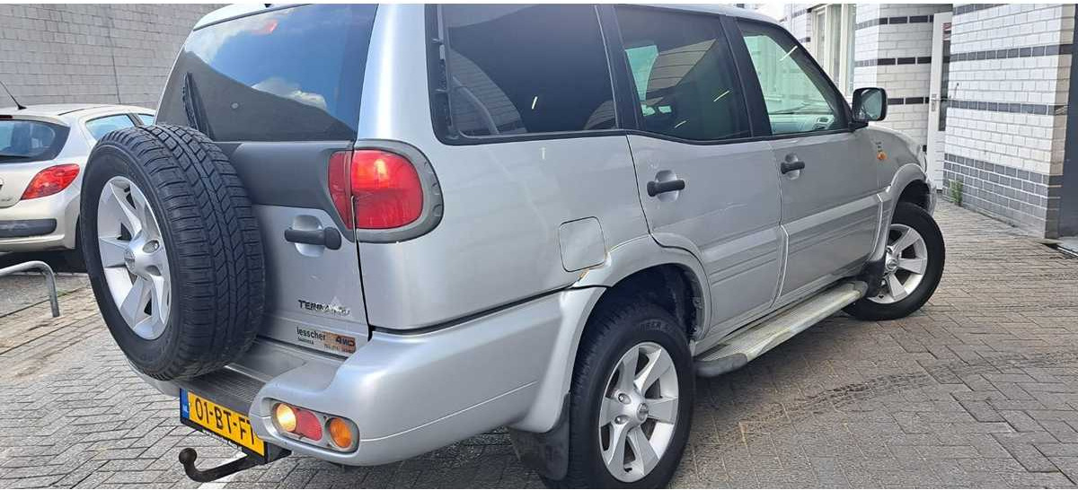 NISSAN - TERRANO LL - 3.0 DI LUXURY SR-B - 01-BT-FT - COMMERCIAL VEHICLE - Ελαφρύ επαγγελματικό: φωτογραφία 4 NISSAN - TERRANO LL - 3.0 DI LUXURY SR-B - 01-BT-FT - COMMERCIAL VEHICLE - Ελαφρύ επαγγελματικό: φωτογραφία 4