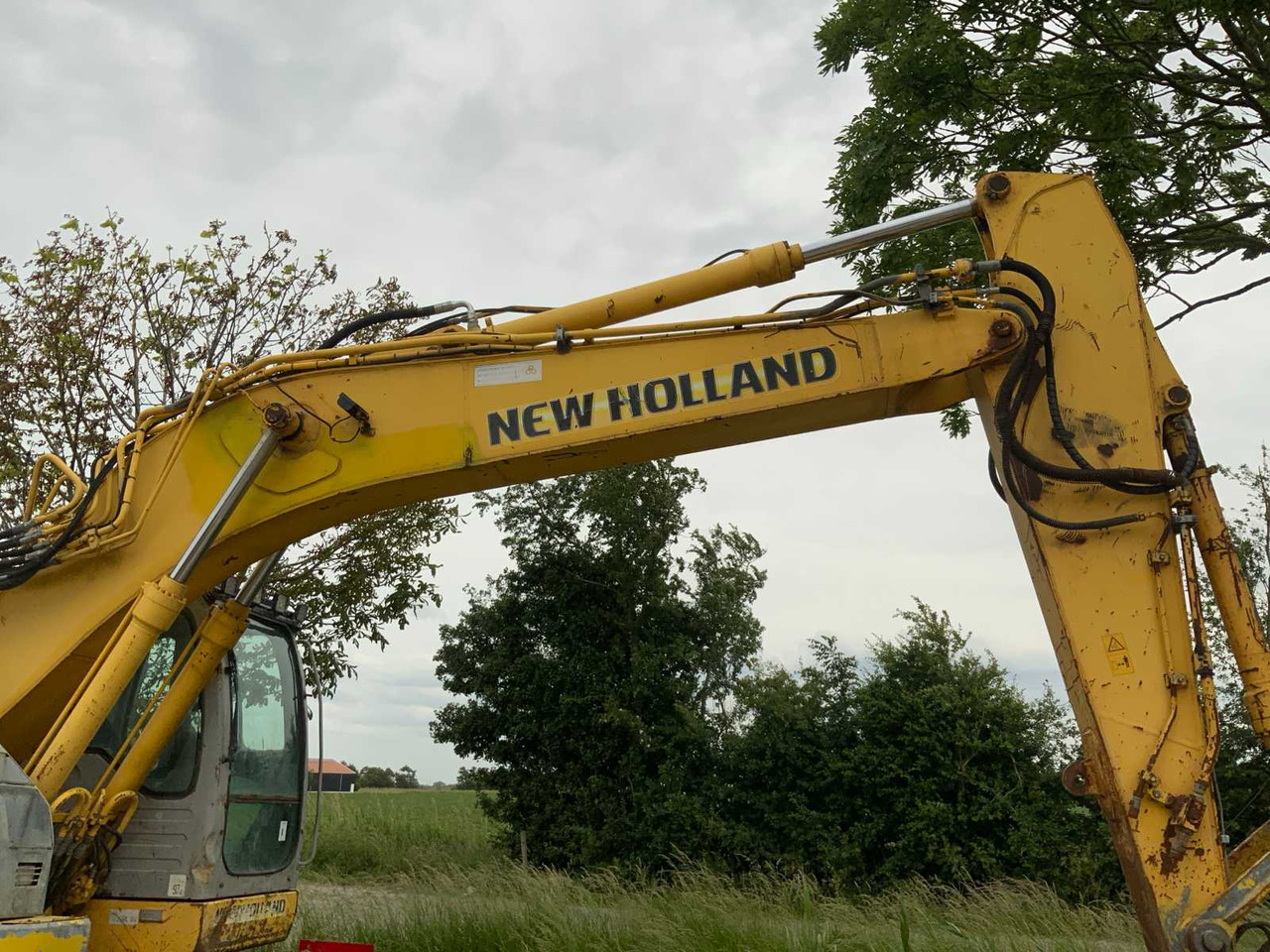 New Holland / Kobelco E225BSR - Ερπυστριοφόρος εκσκαφέας: φωτογραφία 5 New Holland / Kobelco E225BSR - Ερπυστριοφόρος εκσκαφέας: φωτογραφία 5