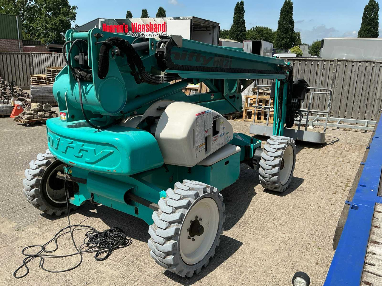 Nifty HR 21 DE 2WD - Πλατφόρμα εναέρια: φωτογραφία 5 Nifty HR 21 DE 2WD - Πλατφόρμα εναέρια: φωτογραφία 5