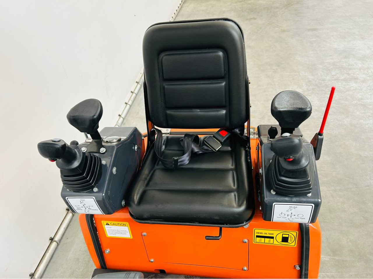 RTE - 2025 - CRE112 - MINI EXCAVATOR 1120KG - Μίνι εκσκαφέας: φωτογραφία 5 RTE - 2025 - CRE112 - MINI EXCAVATOR 1120KG - Μίνι εκσκαφέας: φωτογραφία 5