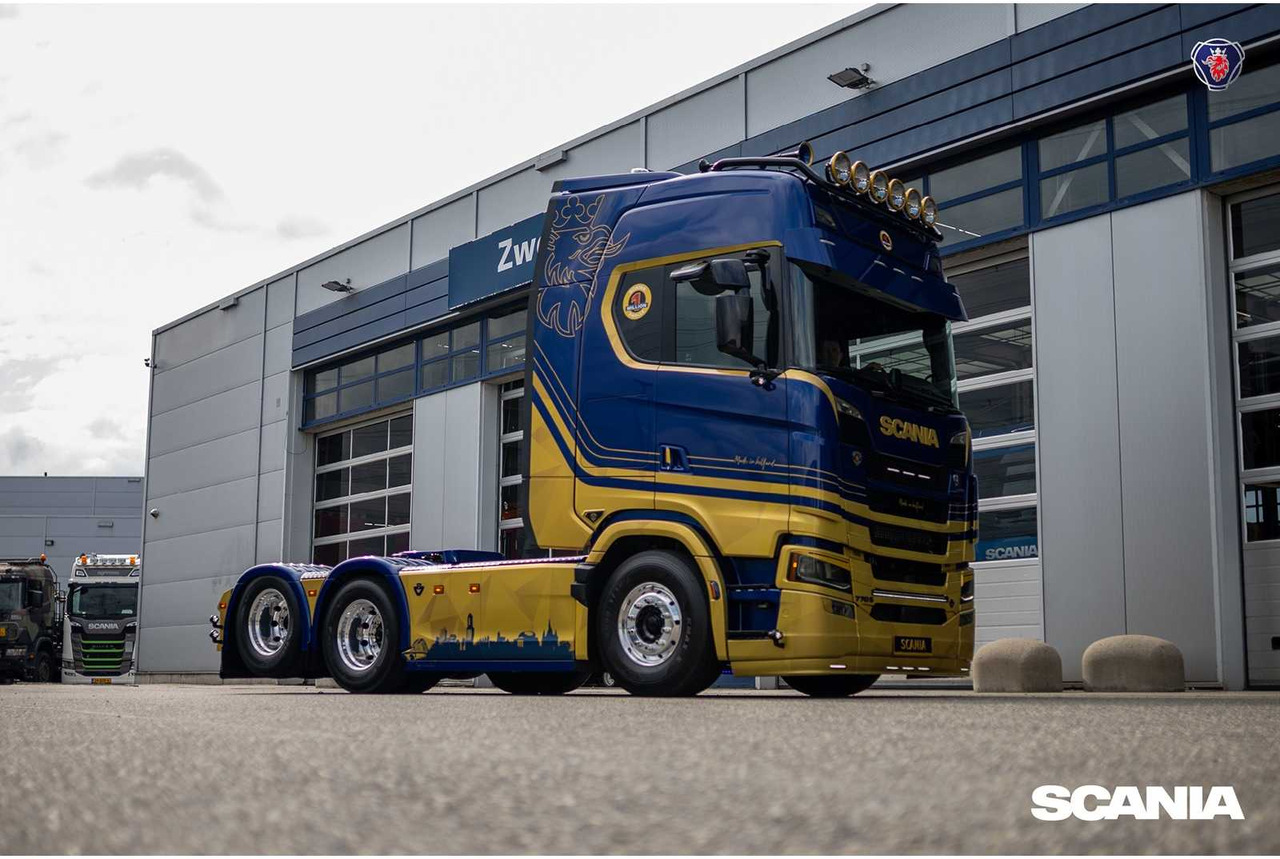 SCANIA 1 MILLION ZWOLLE - 770S 6X2 V8 – POWERED BY SCANIA - Φορτηγό: φωτογραφία 3 SCANIA 1 MILLION ZWOLLE - 770S 6X2 V8 – POWERED BY SCANIA - Φορτηγό: φωτογραφία 3
