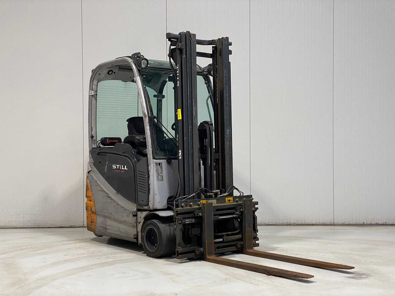 STILL - 2011 - RX 20-18 - FORKLIFT - Περονοφόρο όχημα: φωτογραφία 1 STILL - 2011 - RX 20-18 - FORKLIFT - Περονοφόρο όχημα: φωτογραφία 1