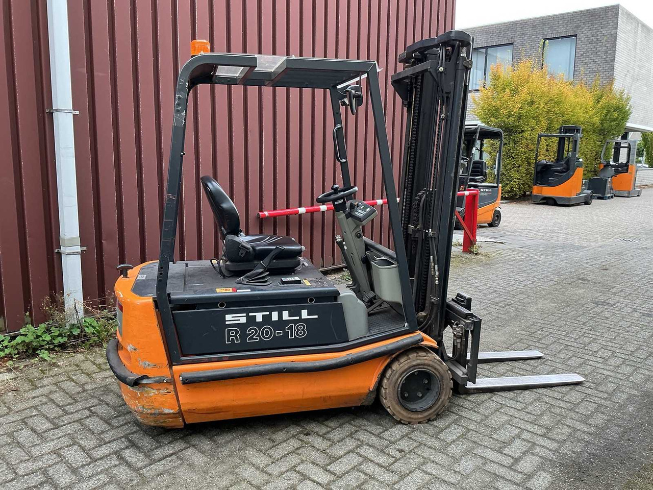 STILL - R20-18 - FORKLIFT TRUCKS - 2005 - Περονοφόρο όχημα: φωτογραφία 4 STILL - R20-18 - FORKLIFT TRUCKS - 2005 - Περονοφόρο όχημα: φωτογραφία 4
