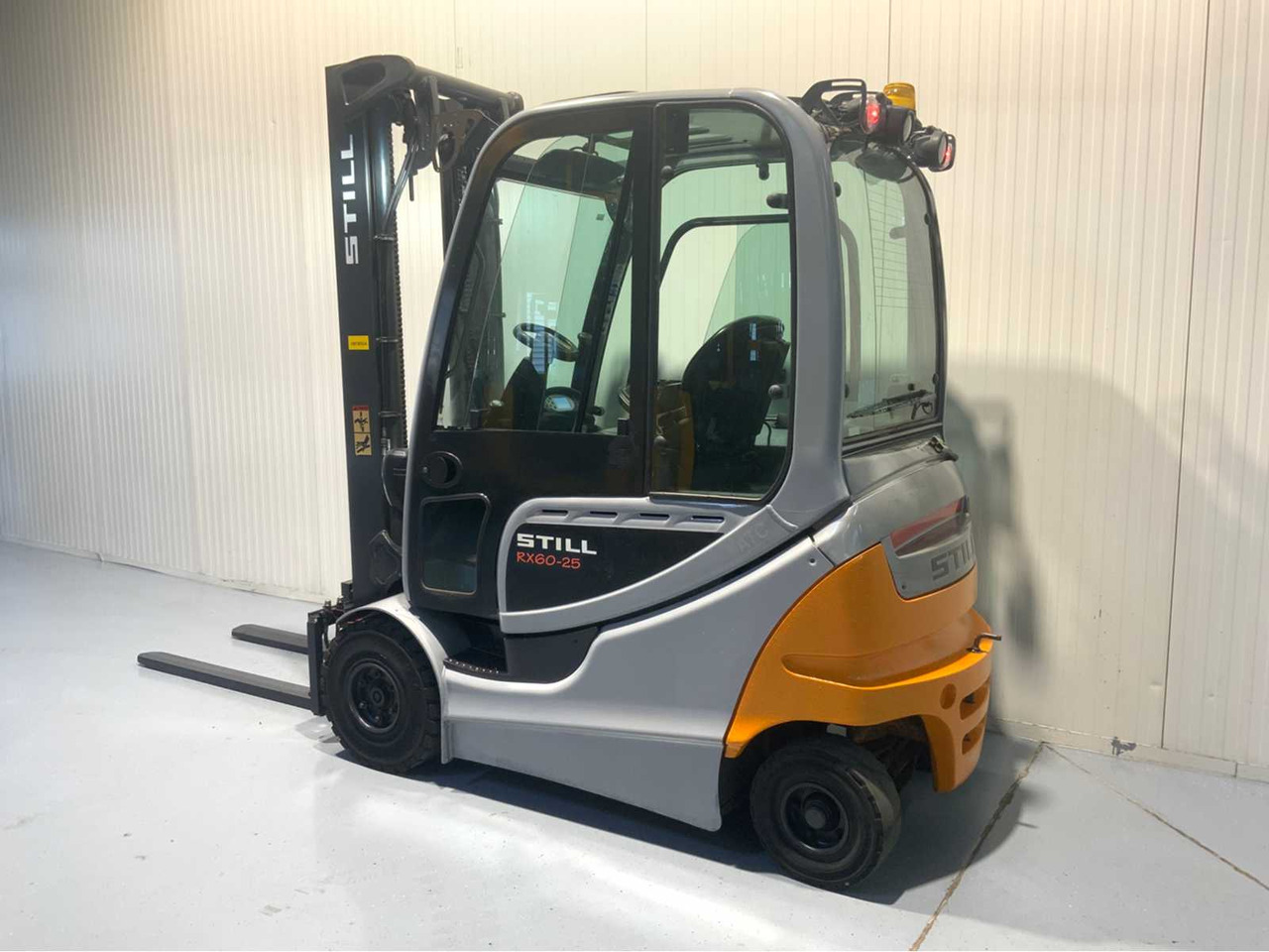 STILL RX60-25 - 2500KG LIFTING CAPACITY - 3865 HOURS - FORKLIFT - Περονοφόρο όχημα: φωτογραφία 3 STILL RX60-25 - 2500KG LIFTING CAPACITY - 3865 HOURS - FORKLIFT - Περονοφόρο όχημα: φωτογραφία 3