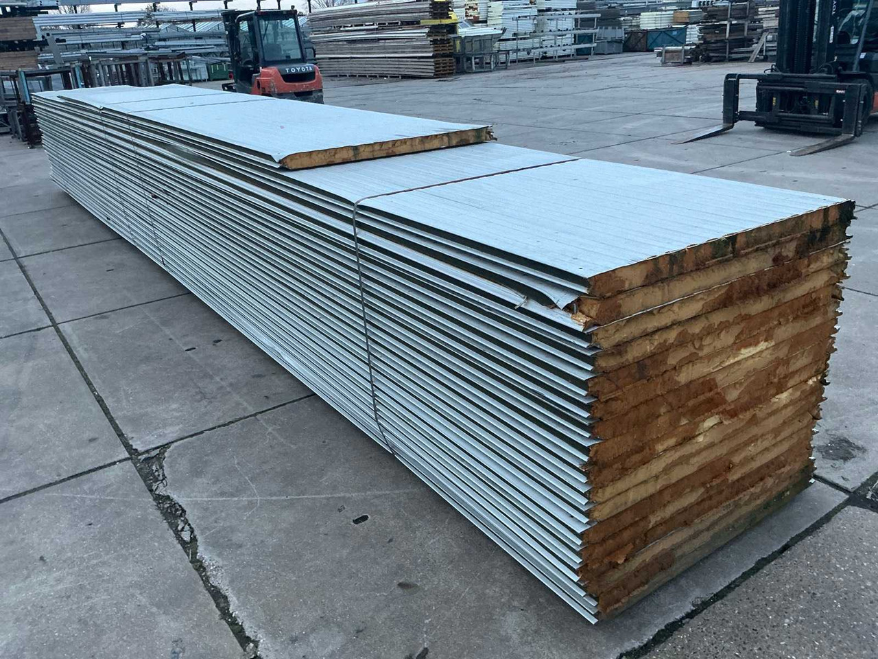 Sandwich PIR panel 60 mm (17x) - Εξοπλισμού κατασκευών: φωτογραφία 3 Sandwich PIR panel 60 mm (17x) - Εξοπλισμού κατασκευών: φωτογραφία 3