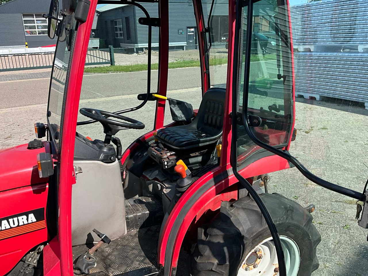 Μικρό τρακτέρ Shibaura ST318: φωτογραφία 20