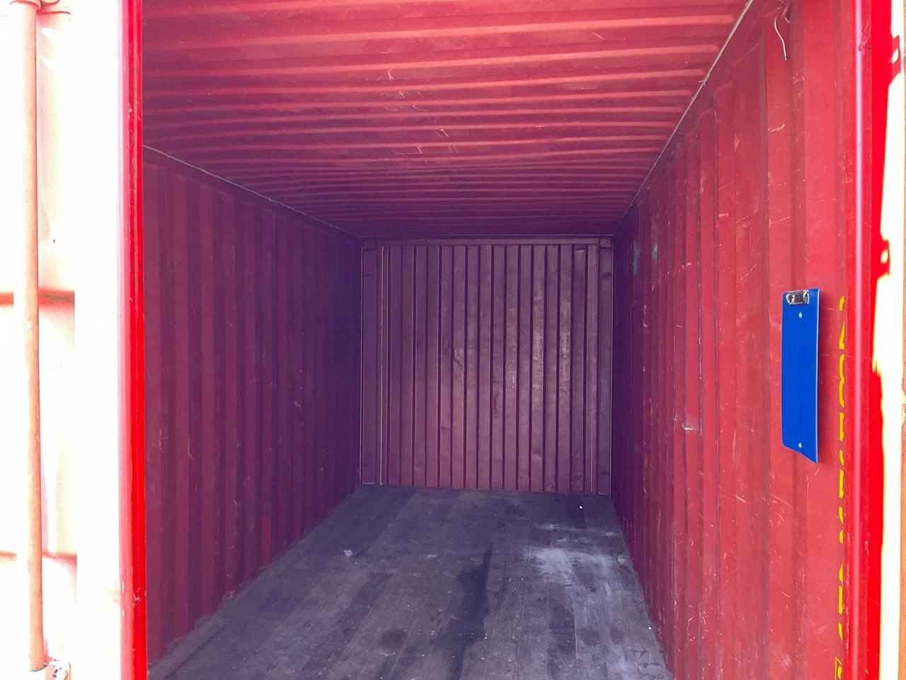 Shipping container - Εμπορευματοκιβώτιο: φωτογραφία 1 Shipping container - Εμπορευματοκιβώτιο: φωτογραφία 1