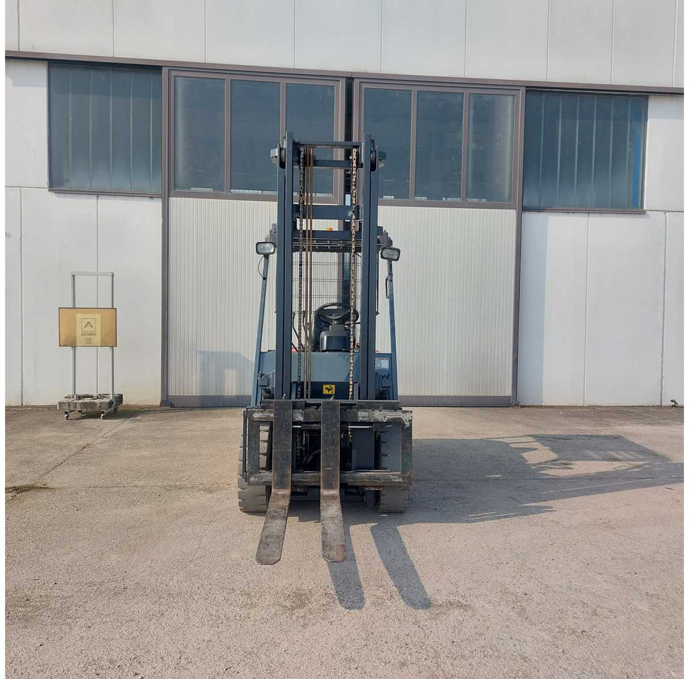 TCM - FHB30-6 - 30 Q FORKLIFT - 2000 - Περονοφόρο όχημα: φωτογραφία 4 TCM - FHB30-6 - 30 Q FORKLIFT - 2000 - Περονοφόρο όχημα: φωτογραφία 4