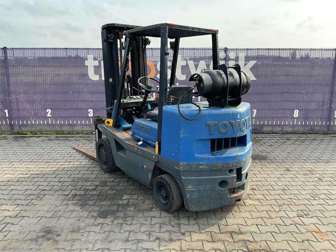 TOYOTA - FGC40 - FORKLIFT - Περονοφόρο όχημα: φωτογραφία 4 TOYOTA - FGC40 - FORKLIFT - Περονοφόρο όχημα: φωτογραφία 4