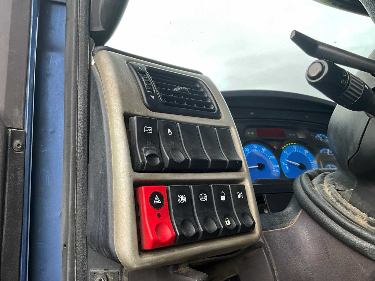 Φορτηγό TRACTOR RENAULT MAGNUM: φωτογραφία 10