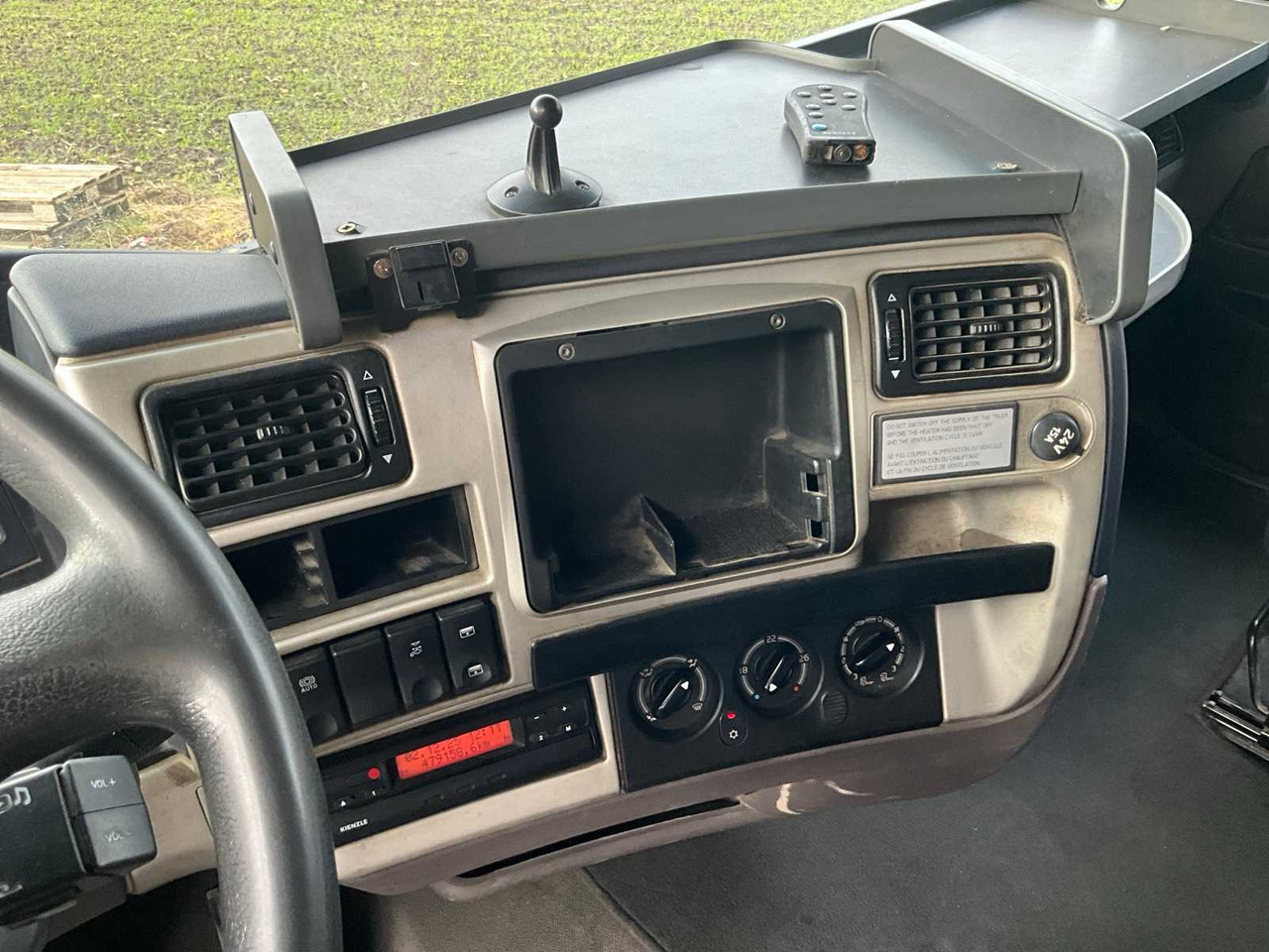 Φορτηγό TRACTOR RENAULT MAGNUM: φωτογραφία 15