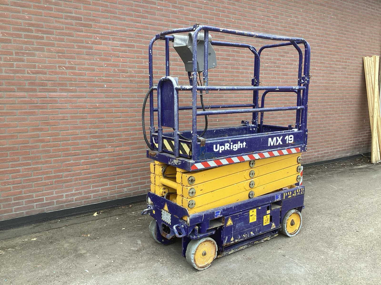 UPRIGHT MX 19 - Πλατφόρμα εναέρια: φωτογραφία 3 UPRIGHT MX 19 - Πλατφόρμα εναέρια: φωτογραφία 3