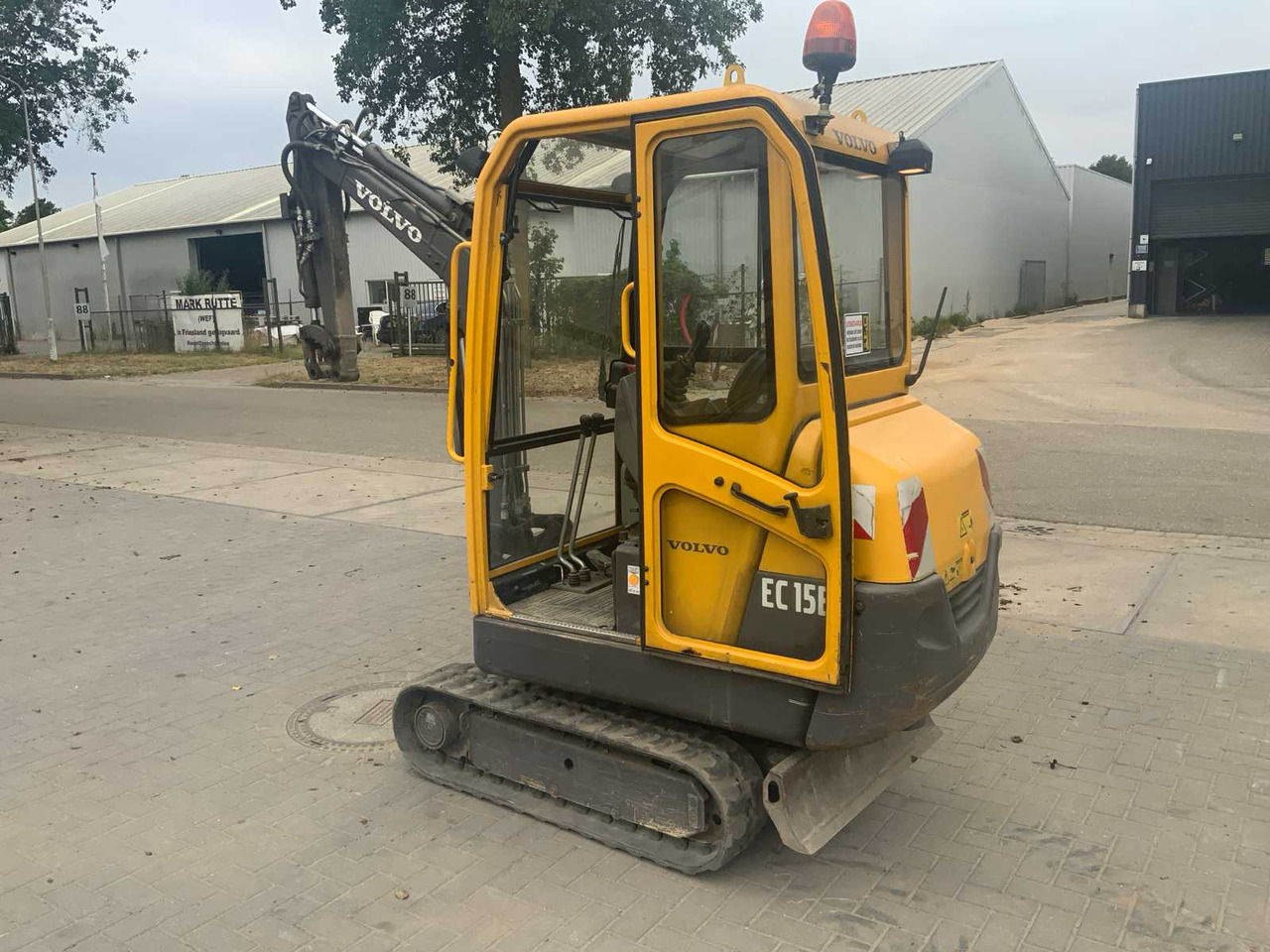 Volvo EC15B XR - Μίνι εκσκαφέας: φωτογραφία 4 Volvo EC15B XR - Μίνι εκσκαφέας: φωτογραφία 4