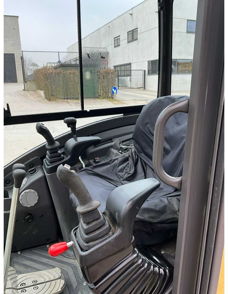 Μίνι εκσκαφέας Volvo EC18E: φωτογραφία 36