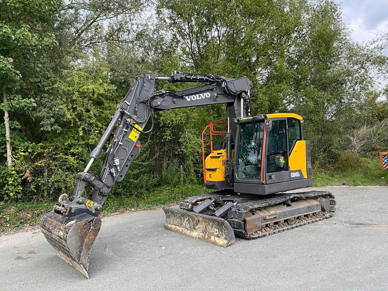 Volvo ECR145EL - Ερπυστριοφόρος εκσκαφέας: φωτογραφία 1 Volvo ECR145EL - Ερπυστριοφόρος εκσκαφέας: φωτογραφία 1