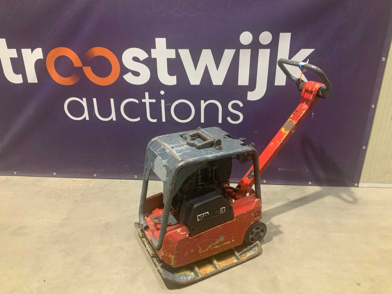 Wacker DPU 3060 - Δονητική πλάκα: φωτογραφία 1 Wacker DPU 3060 - Δονητική πλάκα: φωτογραφία 1