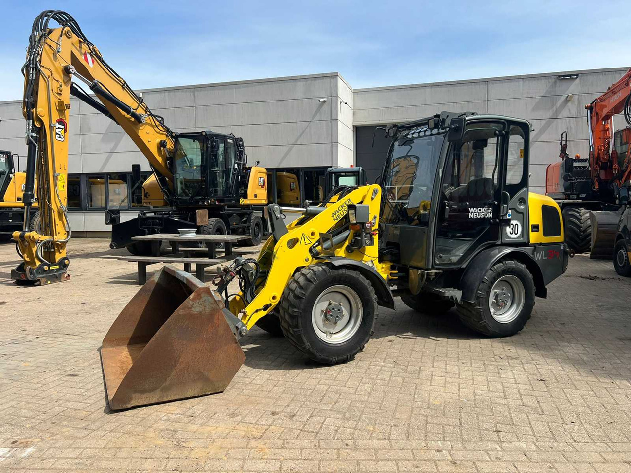 Wacker Neuson WL34 - Ελαστιχοφόρος φορτωτής: φωτογραφία 1 Wacker Neuson WL34 - Ελαστιχοφόρος φορτωτής: φωτογραφία 1