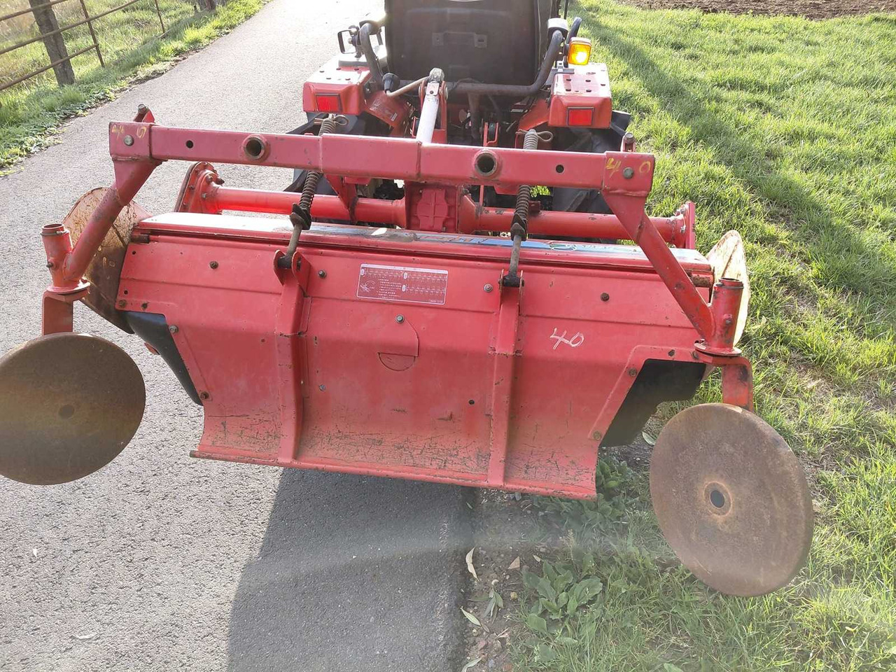 Yanmar KE-3 - Μικρό τρακτέρ: φωτογραφία 4 Yanmar KE-3 - Μικρό τρακτέρ: φωτογραφία 4