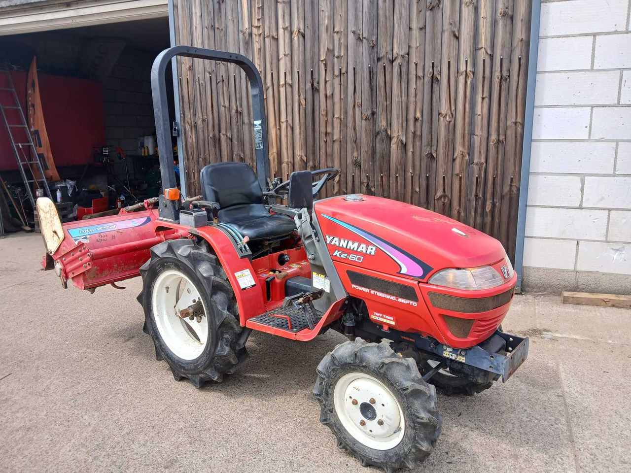 Yanmar Ke-60 - Μικρό τρακτέρ: φωτογραφία 2 Yanmar Ke-60 - Μικρό τρακτέρ: φωτογραφία 2