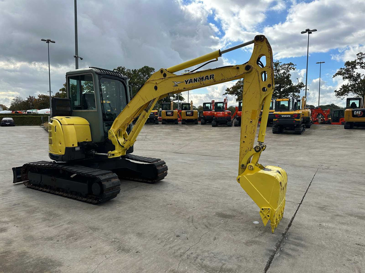 Yanmar YANMAR - 2010 - VIO55-5B - MIDI EXCAVATOR - Ερπυστριοφόρος εκσκαφέας: φωτογραφία 3 Yanmar YANMAR - 2010 - VIO55-5B - MIDI EXCAVATOR - Ερπυστριοφόρος εκσκαφέας: φωτογραφία 3