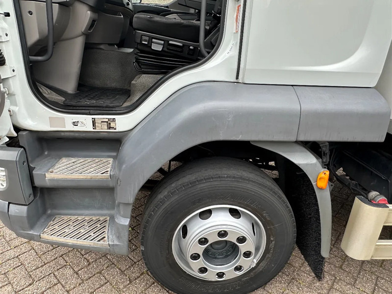 DAF LF 210 LF210.14. EURO6. 2018. KOELBAKWAGEN MET LAADKLEP 2000kg - Φορτηγό ψυγείο: φωτογραφία 5 DAF LF 210 LF210.14. EURO6. 2018. KOELBAKWAGEN MET LAADKLEP 2000kg - Φορτηγό ψυγείο: φωτογραφία 5