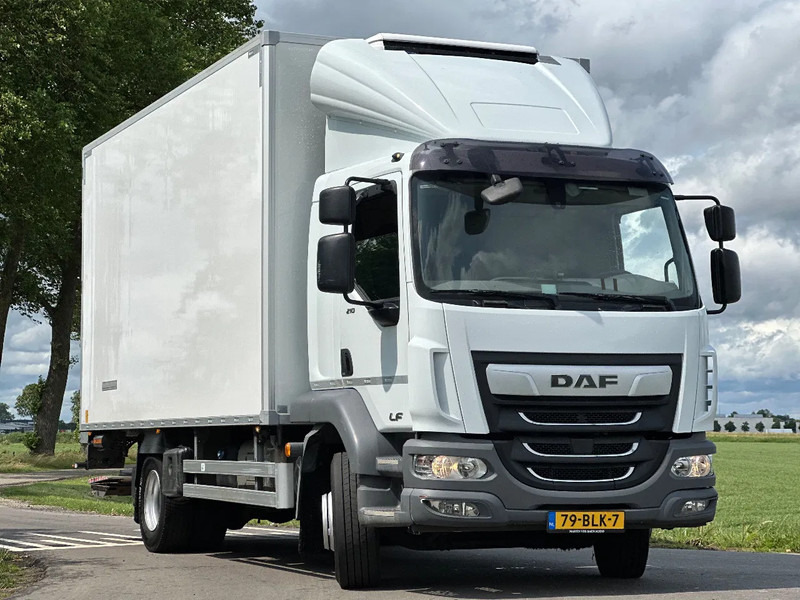 DAF LF 210 LF210.14. EURO6. 2018. KOELBAKWAGEN MET LAADKLEP 2000kg - Φορτηγό ψυγείο: φωτογραφία 2 DAF LF 210 LF210.14. EURO6. 2018. KOELBAKWAGEN MET LAADKLEP 2000kg - Φορτηγό ψυγείο: φωτογραφία 2
