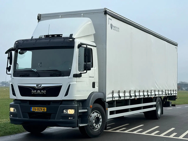 MAN TGM TGM. 15.250. EURO6. 2020. Schuifzeil Bakwagen met Laadklep 990x248x270 - Φορτηγό μουσαμάς: φωτογραφία 1 MAN TGM TGM. 15.250. EURO6. 2020. Schuifzeil Bakwagen met Laadklep 990x248x270 - Φορτηγό μουσαμάς: φωτογραφία 1