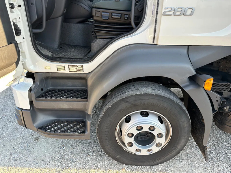 Volvo FL FL280.16 EURO6. 2022. , OPRIJWAGEN. NIEUWE OPBOUW! - Φορτηγό σασί: φωτογραφία 5 Volvo FL FL280.16 EURO6. 2022. , OPRIJWAGEN. NIEUWE OPBOUW! - Φορτηγό σασί: φωτογραφία 5