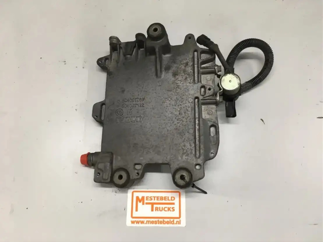 Iveco Brandstofkoeler cursor 10 - Σύστημα καυσίμου για Φορτηγό: φωτογραφία 1 Iveco Brandstofkoeler cursor 10 - Σύστημα καυσίμου για Φορτηγό: φωτογραφία 1