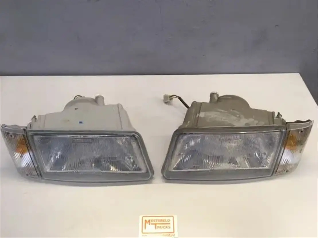 Iveco Koplamp - Ηλεκτρικό σύστημα για Φορτηγό: φωτογραφία 1 Iveco Koplamp - Ηλεκτρικό σύστημα για Φορτηγό: φωτογραφία 1