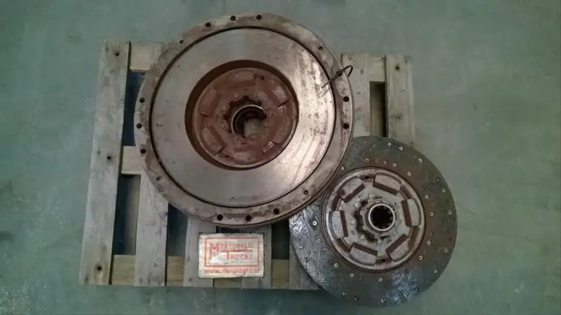 MAN Koppeling + Koppelingsplaat - Κιβώτιο ταχυτήτων και ανταλλακτικά για Φορτηγό: φωτογραφία 1 MAN Koppeling + Koppelingsplaat - Κιβώτιο ταχυτήτων και ανταλλακτικά για Φορτηγό: φωτογραφία 1