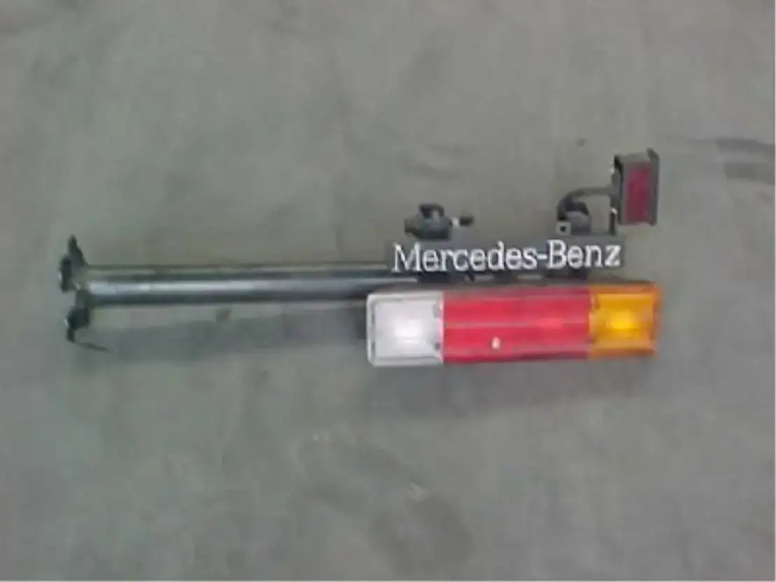 Mercedes-Benz Achterlicht+steun  - Ηλεκτρικό σύστημα για Φορτηγό: φωτογραφία 1 Mercedes-Benz Achterlicht+steun  - Ηλεκτρικό σύστημα για Φορτηγό: φωτογραφία 1