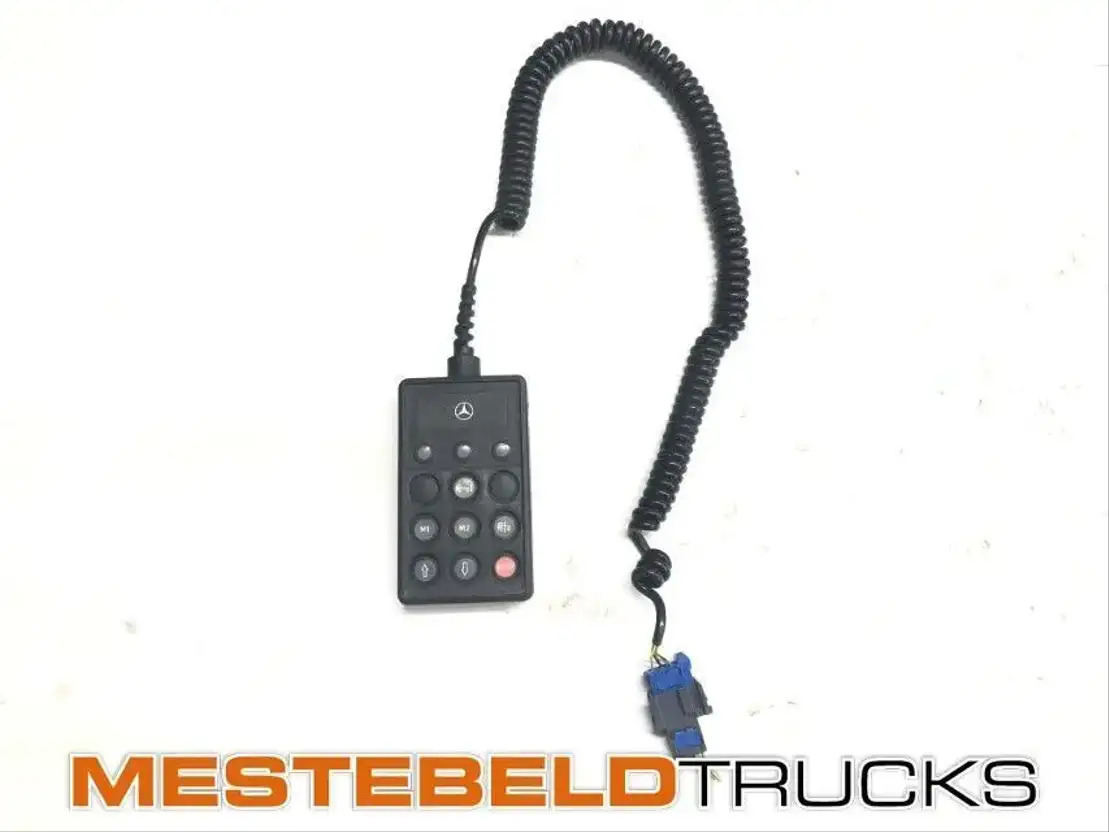 Mercedes-Benz Bediening luchtvering - Εξαρτήματα φρένων για Φορτηγό: φωτογραφία 1 Mercedes-Benz Bediening luchtvering - Εξαρτήματα φρένων για Φορτηγό: φωτογραφία 1