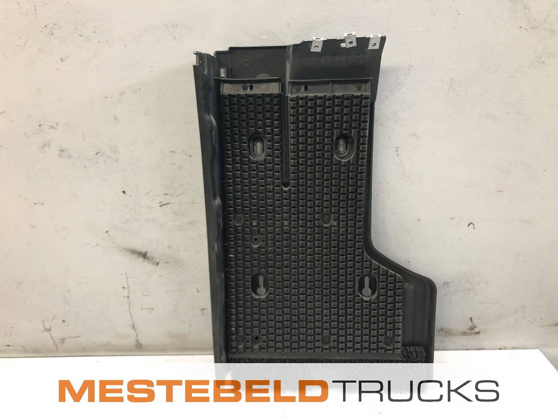 Mercedes-Benz Spatbord rechts - Πλαίσιο/ Σασί για Φορτηγό: φωτογραφία 2 Mercedes-Benz Spatbord rechts - Πλαίσιο/ Σασί για Φορτηγό: φωτογραφία 2