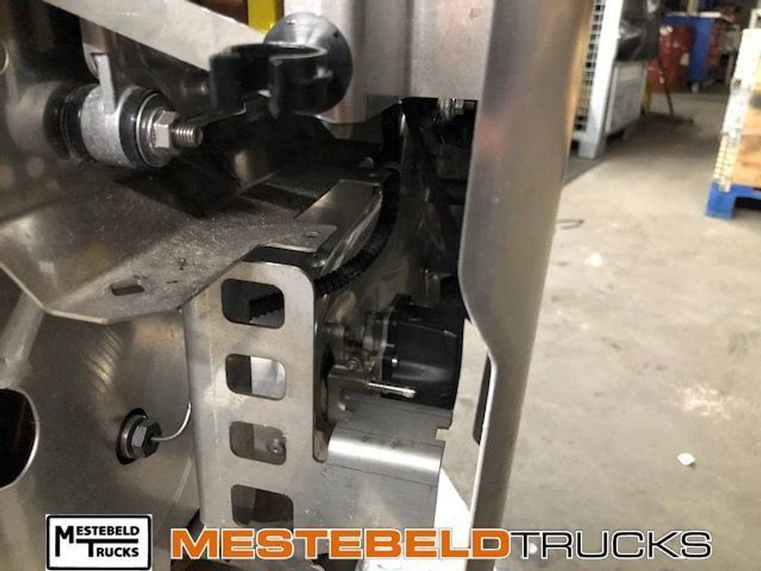 Mercedes-Benz Uitlaatsysteem - Σύστημα εξάτμισης για Φορτηγό: φωτογραφία 3 Mercedes-Benz Uitlaatsysteem - Σύστημα εξάτμισης για Φορτηγό: φωτογραφία 3