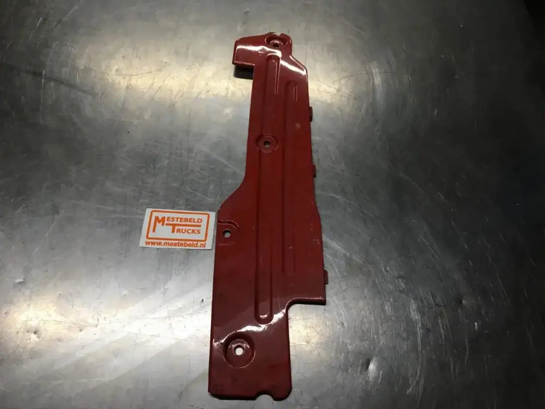 Volvo Afdekkap koplamphouders links  - Καμπίνα και εσωτερικό για Φορτηγό: φωτογραφία 1 Volvo Afdekkap koplamphouders links  - Καμπίνα και εσωτερικό για Φορτηγό: φωτογραφία 1