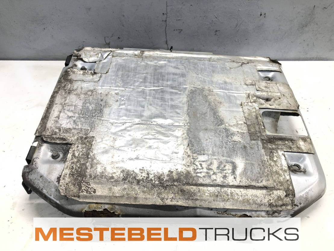 Volvo Hitteschild uitlaat - Σύστημα εξάτμισης για Φορτηγό: φωτογραφία 1 Volvo Hitteschild uitlaat - Σύστημα εξάτμισης για Φορτηγό: φωτογραφία 1