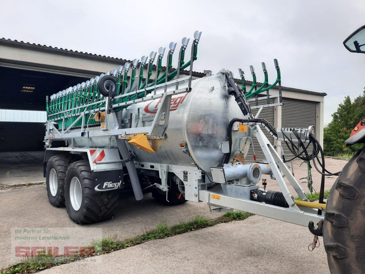 Fliegl PFW 12000 Maxx Line Tandem + Skate 150 12m³ / 15 m - Κοπροδιανομέας υγρής κοπριάς: φωτογραφία 2 Fliegl PFW 12000 Maxx Line Tandem + Skate 150 12m³ / 15 m - Κοπροδιανομέας υγρής κοπριάς: φωτογραφία 2