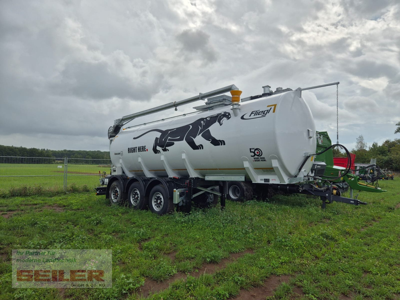 Fliegl STF 30.000 Truck-Line Dreiachs Zubringerfass - Κοπροδιανομέας υγρής κοπριάς: φωτογραφία 3 Fliegl STF 30.000 Truck-Line Dreiachs Zubringerfass - Κοπροδιανομέας υγρής κοπριάς: φωτογραφία 3