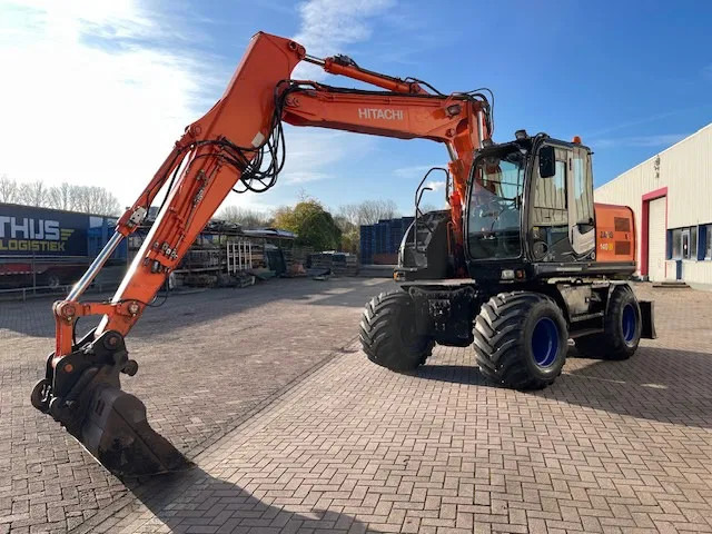Hitachi ZX 140W-3 - Τροχοφόρος εκσκαφέας: φωτογραφία 2 Hitachi ZX 140W-3 - Τροχοφόρος εκσκαφέας: φωτογραφία 2
