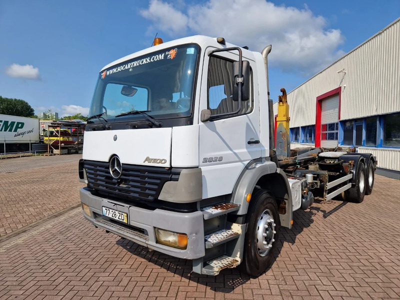 Mercedes-Benz Atego 2628 6x4, Manual gear, full steel suspension - Φορτηγό σασί: φωτογραφία 2 Mercedes-Benz Atego 2628 6x4, Manual gear, full steel suspension - Φορτηγό σασί: φωτογραφία 2