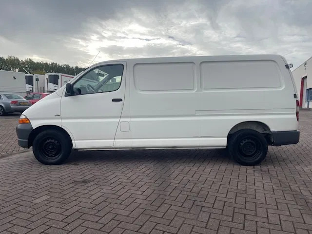 Toyota HiAce 2.5 D4-D 90 Lang Airco - Μικρό βαν: φωτογραφία 4 Toyota HiAce 2.5 D4-D 90 Lang Airco - Μικρό βαν: φωτογραφία 4