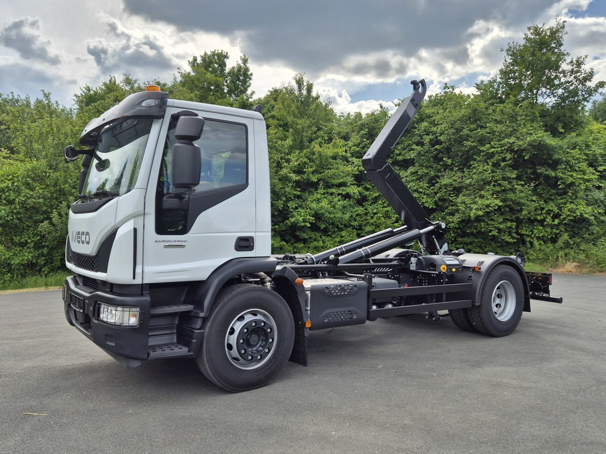 IVECO Euro Cargo 180E32 4x2 Abrollkipper Teleskoparm - Φορτηγό φόρτωσης γάντζου: φωτογραφία 1 IVECO Euro Cargo 180E32 4x2 Abrollkipper Teleskoparm - Φορτηγό φόρτωσης γάντζου: φωτογραφία 1