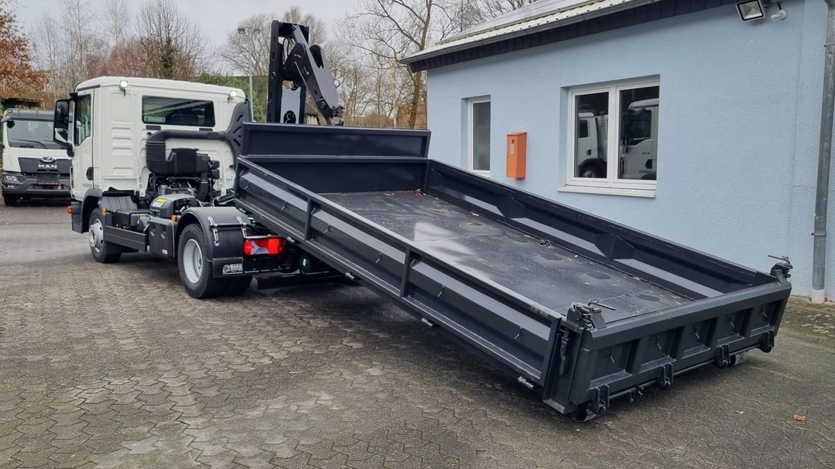 MAN TGL 12.220 BL NEU City Abrollkipper 8t TipMatic - Φορτηγό φόρτωσης γάντζου: φωτογραφία 4 MAN TGL 12.220 BL NEU City Abrollkipper 8t TipMatic - Φορτηγό φόρτωσης γάντζου: φωτογραφία 4