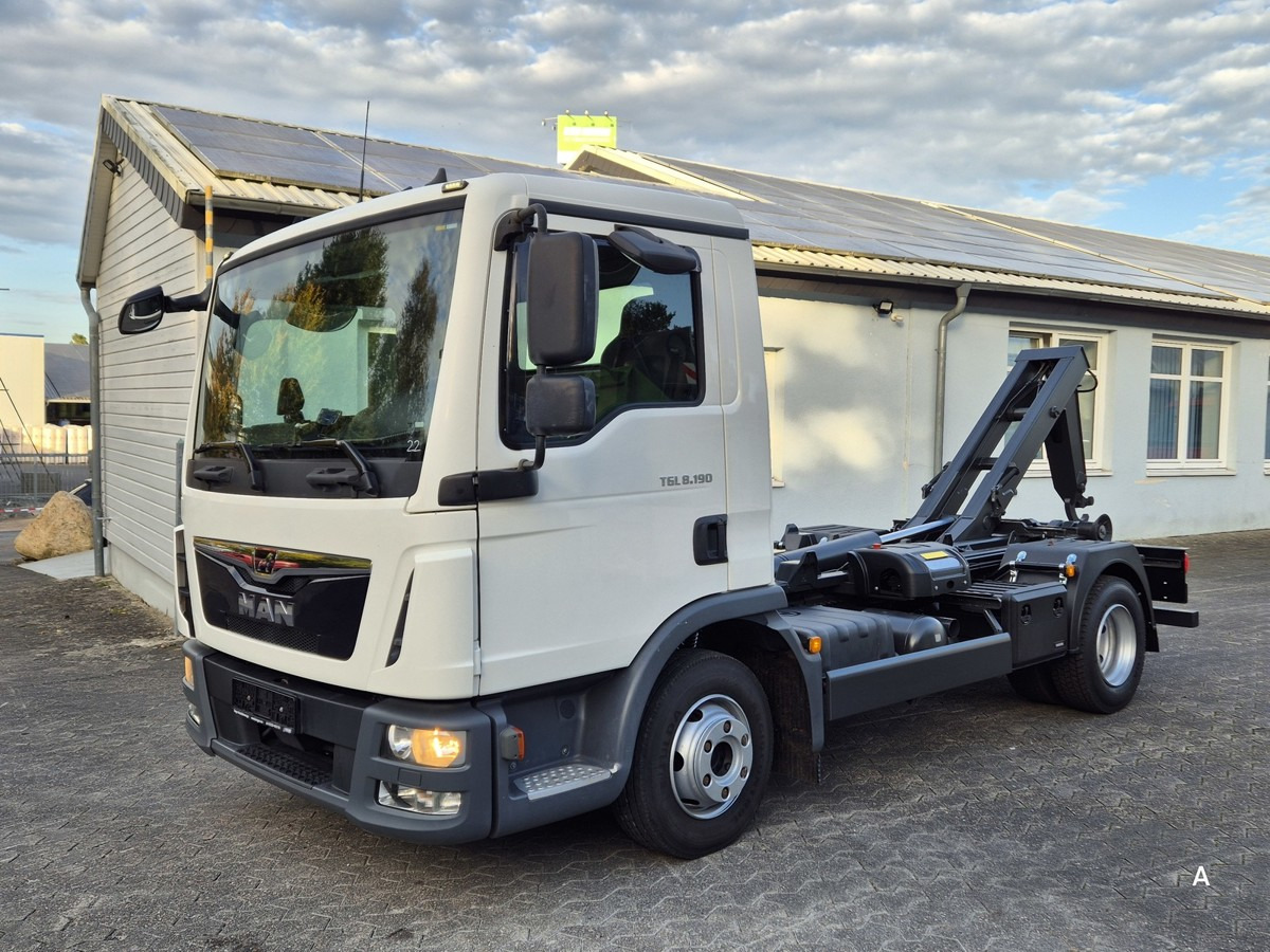 MAN TGL 8.190 BL City Abrollkipper Aut., 2 x AHK sof - Φορτηγό φόρτωσης γάντζου: φωτογραφία 2 MAN TGL 8.190 BL City Abrollkipper Aut., 2 x AHK sof - Φορτηγό φόρτωσης γάντζου: φωτογραφία 2