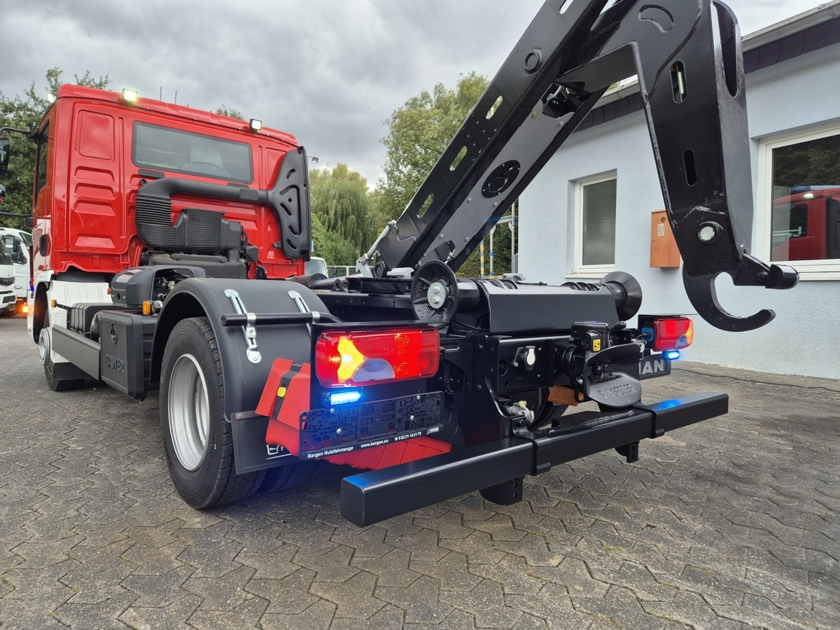 MAN TGL 8.190 Feuerwehrfahrzeug City Abrollkipper - Φορτηγό φόρτωσης γάντζου: φωτογραφία 4 MAN TGL 8.190 Feuerwehrfahrzeug City Abrollkipper - Φορτηγό φόρτωσης γάντζου: φωτογραφία 4