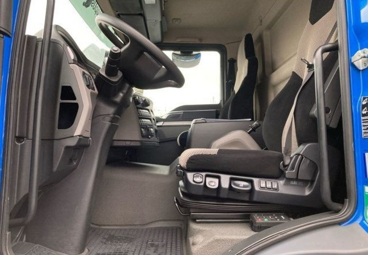MAN TGM 18.320 BL 4x2 Abrollkipper 14t Automatik - Φορτηγό φόρτωσης γάντζου: φωτογραφία 3 MAN TGM 18.320 BL 4x2 Abrollkipper 14t Automatik - Φορτηγό φόρτωσης γάντζου: φωτογραφία 3