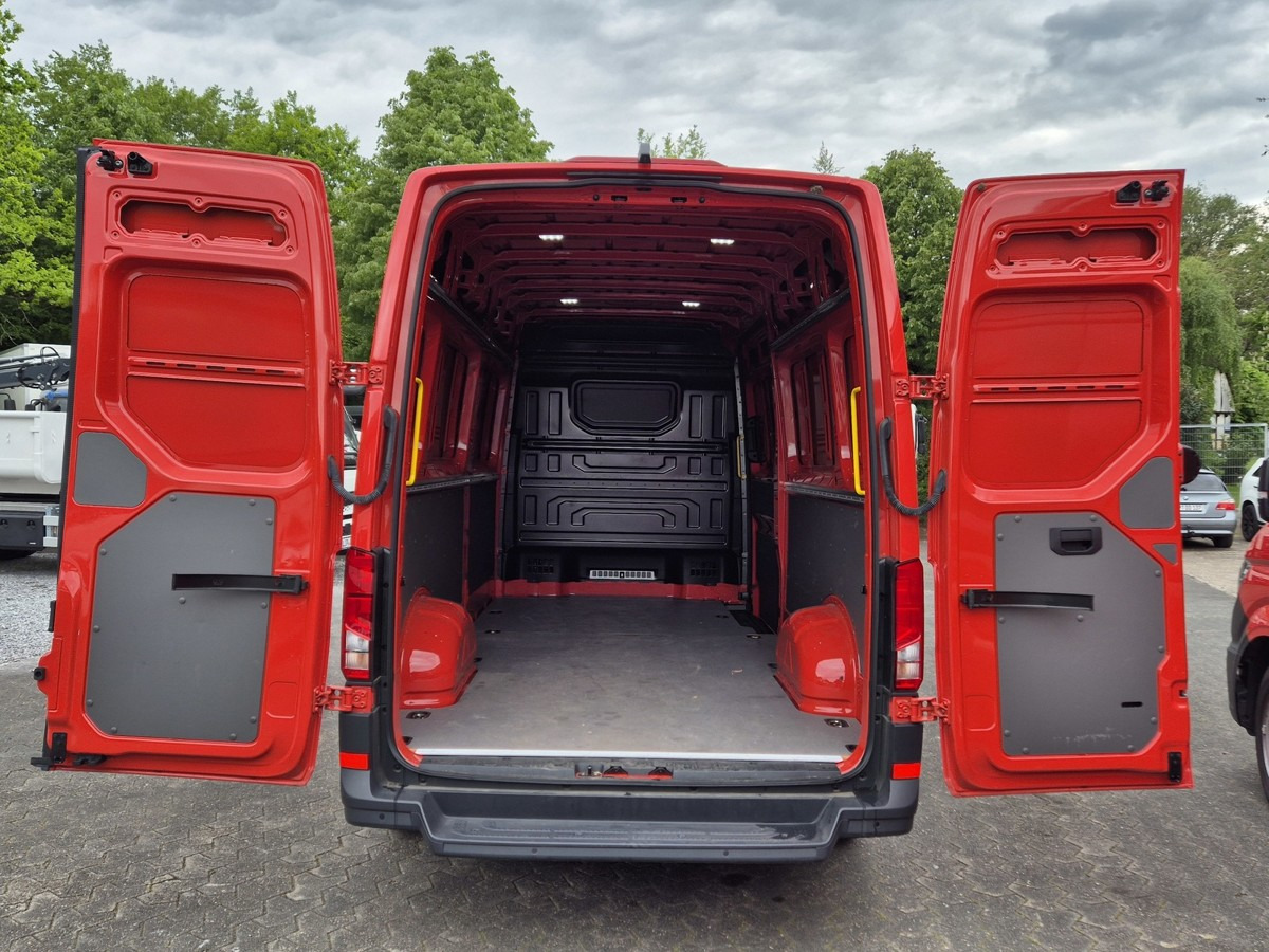 VW Crafter 35 Maxi L4H3 1Hand PDC Kamera - Βαν: φωτογραφία 4 VW Crafter 35 Maxi L4H3 1Hand PDC Kamera - Βαν: φωτογραφία 4