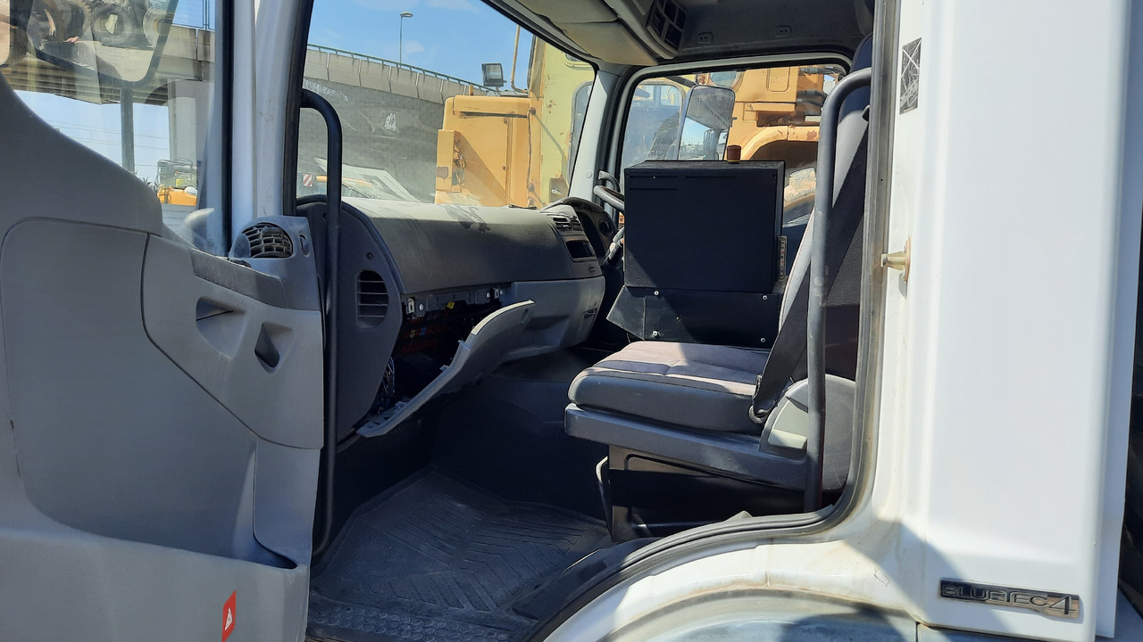 SCHMIDT SK600 - Σάρωθρο δρόμων: φωτογραφία 5 SCHMIDT SK600 - Σάρωθρο δρόμων: φωτογραφία 5