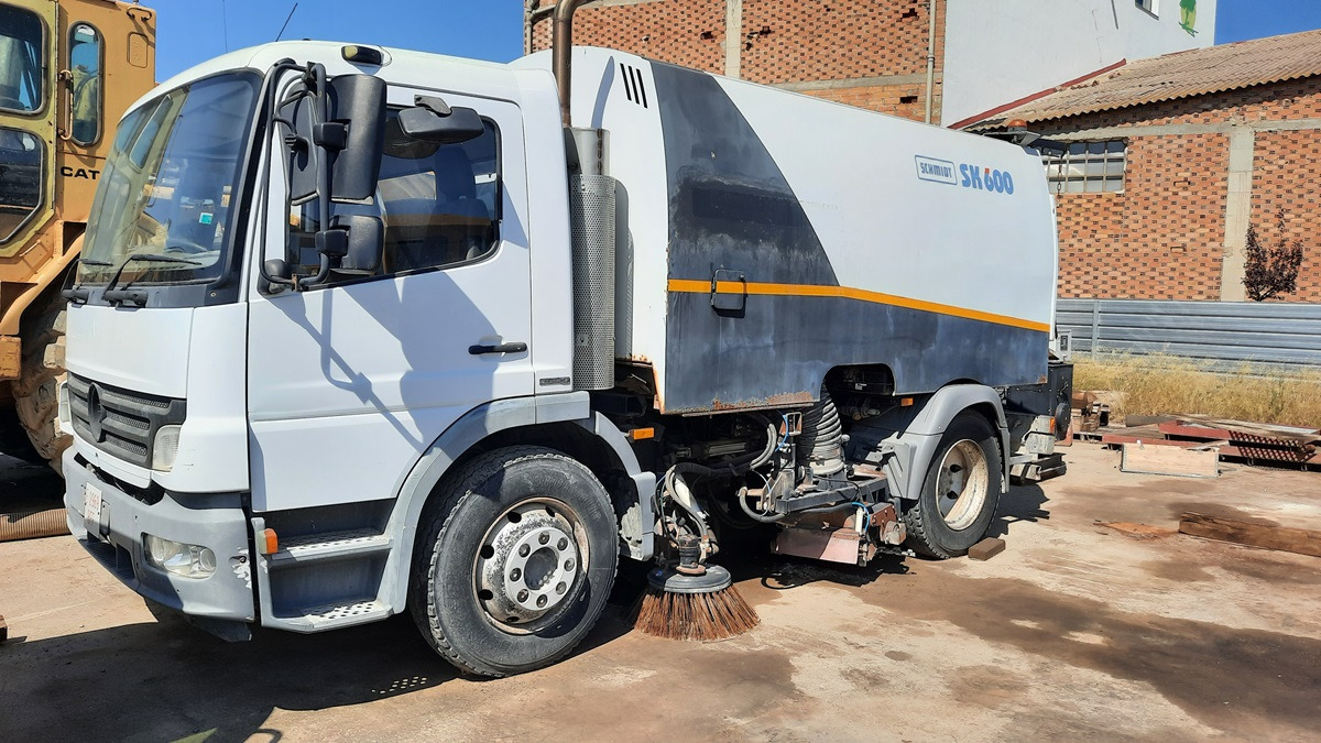 SCHMIDT SK600 - Σάρωθρο δρόμων: φωτογραφία 1 SCHMIDT SK600 - Σάρωθρο δρόμων: φωτογραφία 1